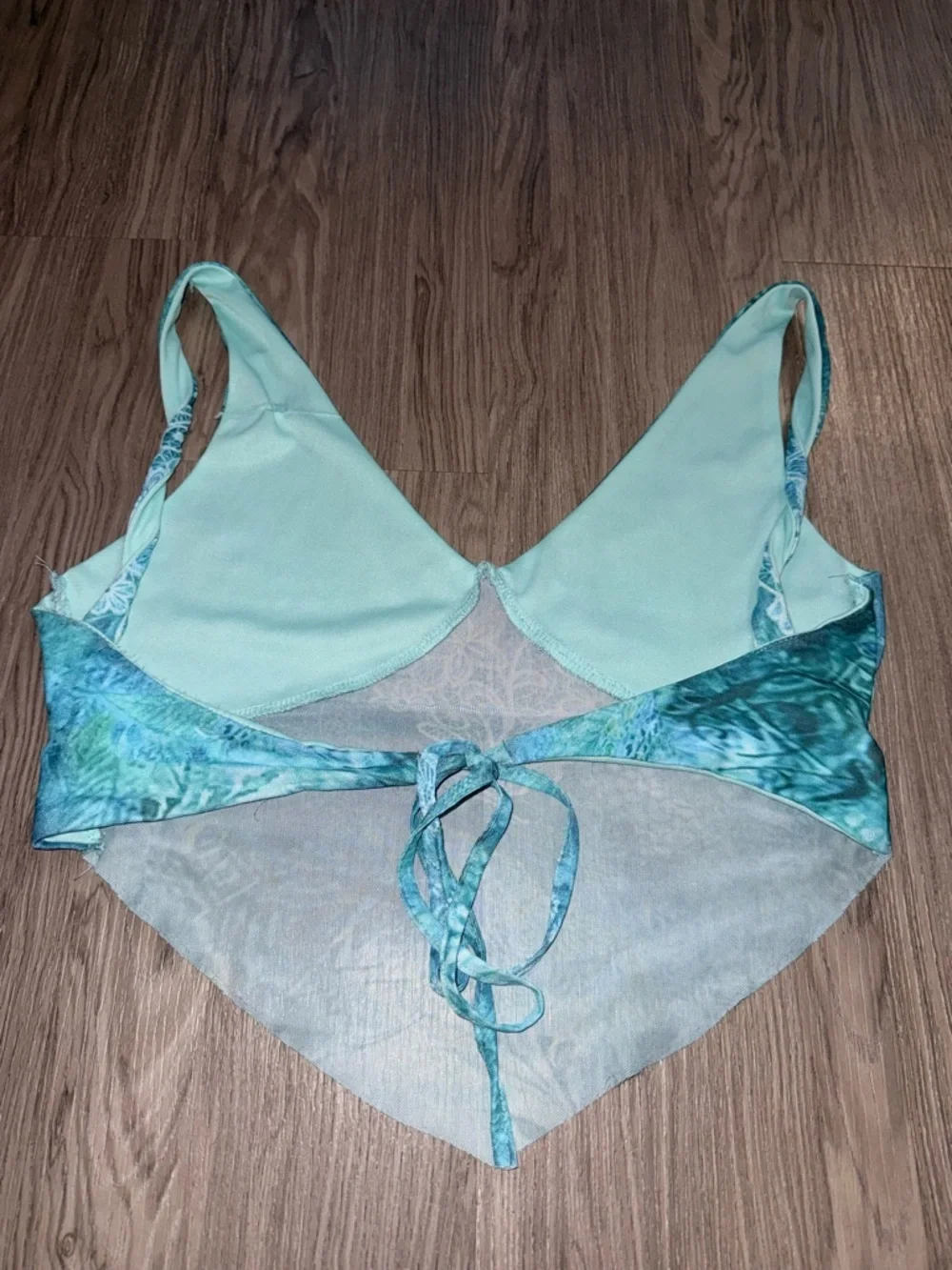 Women's Teal V-Neck Sleeveless Top - Picture 3 of 3
